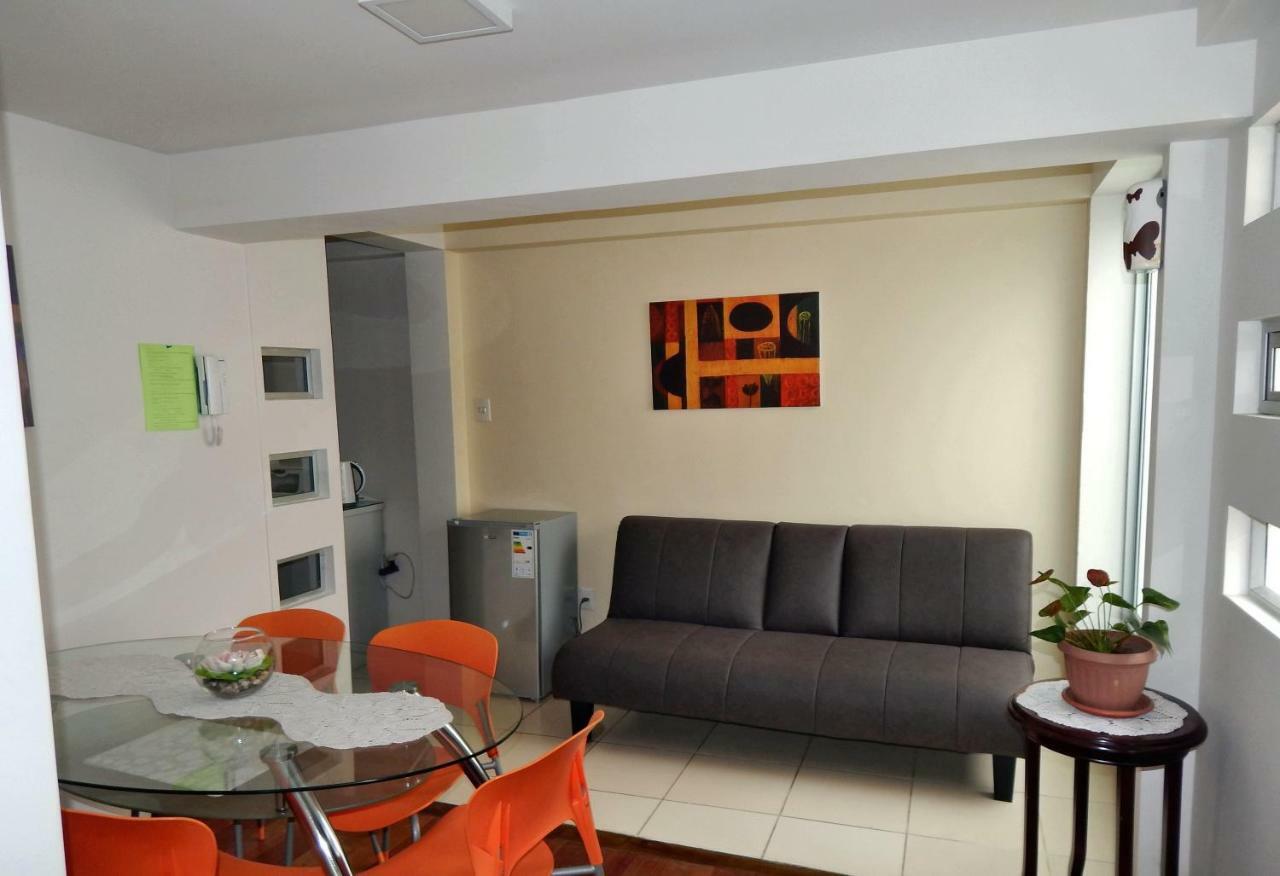 Apartamento Minimalist Department *